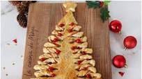 Albero di Natale di pasta sfoglia Albero di Natale di pasta sfoglia