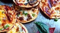 Easy Mini Tortilla Crust Pizzas Easy Mini Tortilla Crust Pizzas