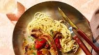 Pork Chops in Cherry-Pepper Sauce Pork Chops in Cherry-Pepper Sauce