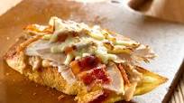 Sándwich de pavo con salsa barbacoa Sándwich de pavo con salsa barbacoa