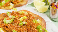 Tinga de pollo al chipotle, ¡solo 5 ingredientes! Tinga de pollo al chipotle, ¡solo 5 ingredientes!
