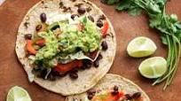 BLACK BEAN FAJITAS + GUACAMOLE BLACK BEAN FAJITAS + GUACAMOLE