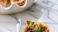 Cheese & Caramelized Onion Quiche Cheese & Caramelized Onion Quiche