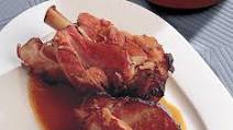 Braised smoked pork shank in bourbon sauce Recipe - (4/5) Braised smoked pork shank in bourbon sauce Recipe - (4/5)