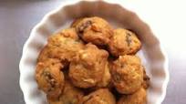 Famous Amos Chocolate Chip with Macadamia Nuts Cookies - Copycat Famous Amos Chocolate Chip with Macadamia Nuts Cookies - Copycat