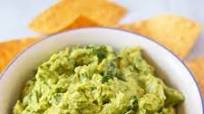 Easy Guacamole (Vegan, Gluten Free) Easy Guacamole (Vegan, Gluten Free)