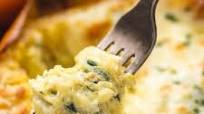 Cheesy Spaghetti Squash with Spinach Cheesy Spaghetti Squash with Spinach