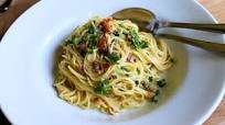 Spaghetti alla carbonara Spaghetti alla carbonara