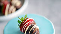 Perfect Chocolate-Dipped Strawberries Perfect Chocolate-Dipped Strawberries