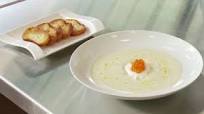 Cauliflower Soup with Poached Egg Cauliflower Soup with Poached Egg