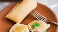 Roasted Chicken and Salsa Verde Tamales Roasted Chicken and Salsa Verde Tamales
