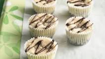 Oreo™ Cookies and Cream Mini Cheesecakes Oreo™ Cookies and Cream Mini Cheesecakes