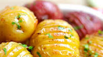 Roasted Potatoes with Garlic Roasted Potatoes with Garlic