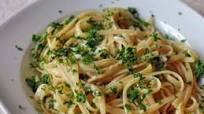 Spaghetti Warehouse Spaghetti with Garlic Butter Spaghetti Warehouse Spaghetti with Garlic Butter