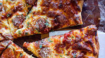 Best Smoked Traeger Pizza (Smoking Pizza Pellet Grill Demo) Recipe | Sip Bite Go Best Smoked Traeger Pizza (Smoking Pizza Pellet Grill Demo) Recipe | Sip Bite Go