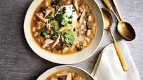 Slow-Cooker White Chili with Turkey Slow-Cooker White Chili with Turkey