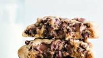 Bakery Style Chocolate Chip Cookies Bakery Style Chocolate Chip Cookies