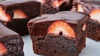 Chocolate-Covered Strawberry Brownies Chocolate-Covered Strawberry Brownies