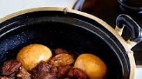 Kong Tau Yew Bak (Braised Pork in Dark Soy Sauce) Kong Tau Yew Bak (Braised Pork in Dark Soy Sauce)