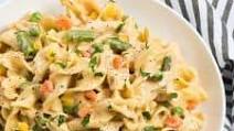 Instant Pot Cheesy Chicken, Noodles and Vegetables Instant Pot Cheesy Chicken, Noodles and Vegetables