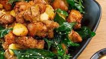 Sautéed Goat Meat with Garlic (Dê Chao Dầu) Sautéed Goat Meat with Garlic (Dê Chao Dầu)