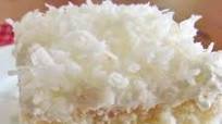 Coconut Cream Poke Cake (+Video) Coconut Cream Poke Cake (+Video)
