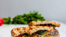 Patty Melt with Caramelized Red Pepper, Jalapeno and Onion {Giveaway} Patty Melt with Caramelized Red Pepper, Jalapeno and Onion {Giveaway}