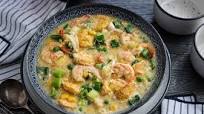 Egg Tofu, Prawns And Peas In Silky Egg Sauce Egg Tofu, Prawns And Peas In Silky Egg Sauce
