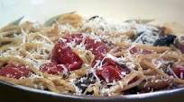 Spaghetti alla Puttanesca Spaghetti alla Puttanesca
