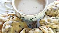 Mrs. Field's Chocolate Chip Cookie Copycat Recipe Mrs. Field's Chocolate Chip Cookie Copycat Recipe