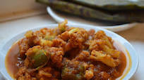Achari Gobi Shimla Mirch Ki Sabzi Recipe - Capsicum And Cauliflower Sabzi Achari Gobi Shimla Mirch Ki Sabzi Recipe - Capsicum And Cauliflower Sabzi