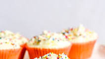 Eggless Vanilla Cupcakes Eggless Vanilla Cupcakes