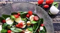 Caprese Spinach Salad Caprese Spinach Salad