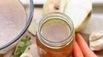 Slow Cooker Low-Sodium Chicken Stock Slow Cooker Low-Sodium Chicken Stock