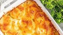 Cheesy Scalloped Potatoes Cheesy Scalloped Potatoes