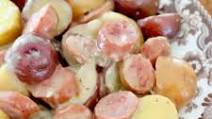CROCK POT SAUSAGE AND POTATOES CROCK POT SAUSAGE AND POTATOES