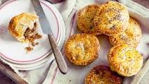 Mini beef pies Mini beef pies