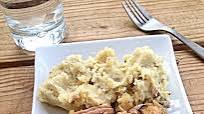 Slow Cooker Pork Chops with Bacon and Sauerkraut Slow Cooker Pork Chops with Bacon and Sauerkraut