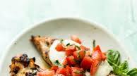 Bruschetta com Frango Grelhado Bruschetta com Frango Grelhado