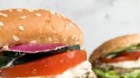Spinach & Feta Turkey Burgers Spinach & Feta Turkey Burgers