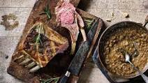 Roast rack of lamb with shallot sauce Roast rack of lamb with shallot sauce