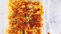 No-Knead Cheesy Garlic Bread Fingers No-Knead Cheesy Garlic Bread Fingers