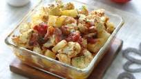 Roasted Cauliflower and Potatoes with Tomatoes and Onions Roasted Cauliflower and Potatoes with Tomatoes and Onions