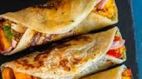Paneer Kathi Rolls - Paneer Frankie Recipe Paneer Kathi Rolls - Paneer Frankie Recipe