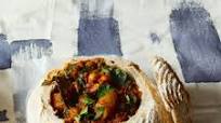 Vegan Bunny Chow Vegan Bunny Chow