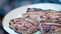 Steaks Marinated in Onion Juice Steaks Marinated in Onion Juice