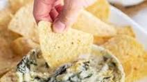 Copycat Applebee’s Spinach and Artichoke Dip Copycat Applebee’s Spinach and Artichoke Dip