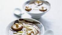 Asian Soup with Rice Noodles, Mushrooms and Leeks Asian Soup with Rice Noodles, Mushrooms and Leeks