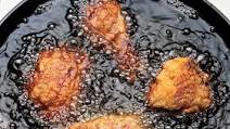 Skillet-Fried Chicken Skillet-Fried Chicken