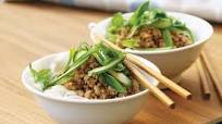Thai pork larb on noodles (low-fat) Thai pork larb on noodles (low-fat)